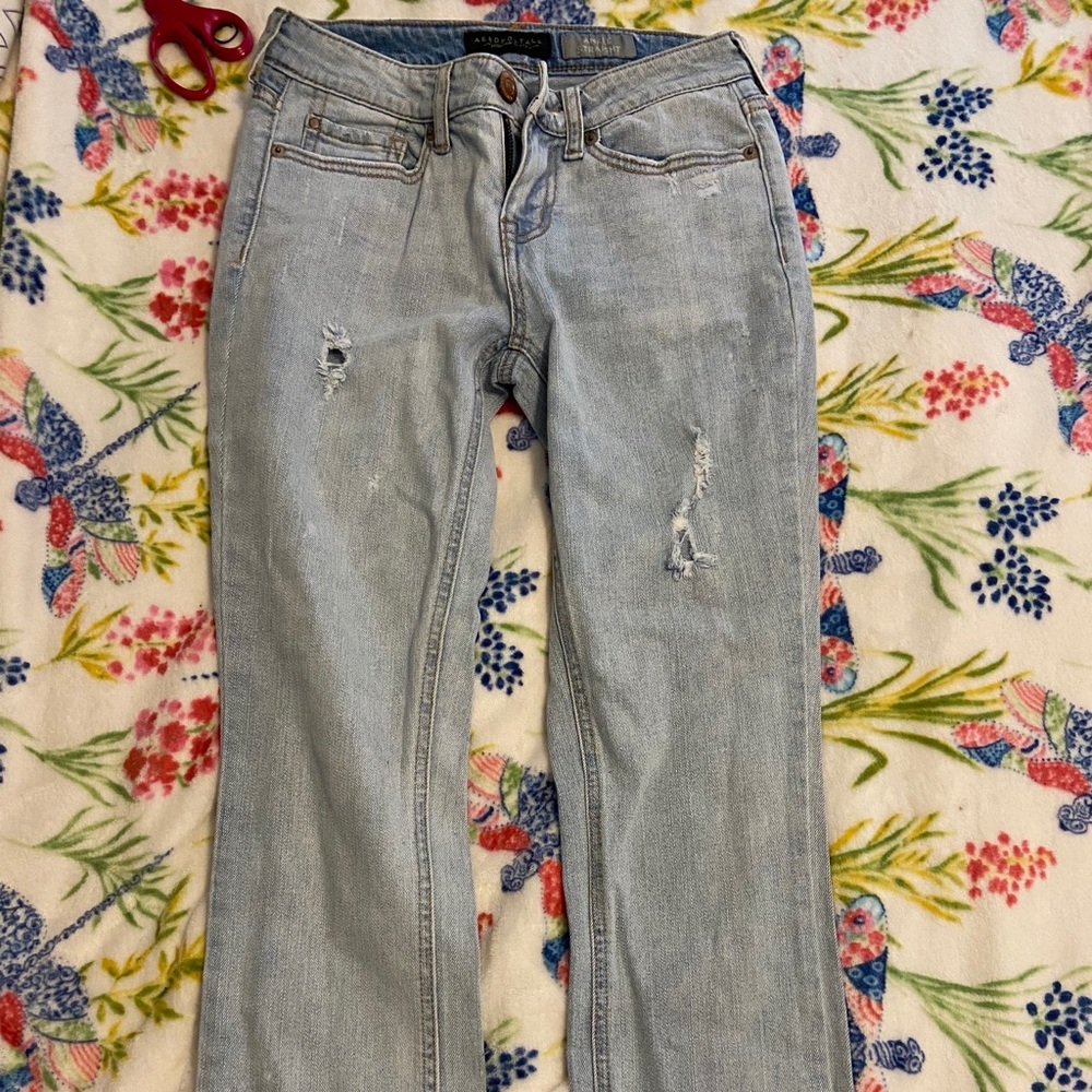 Aropostle light wash ankle straight jeans